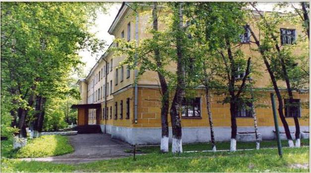 건축 기술 학교 (Cherepovets)에 관한 일반 정보