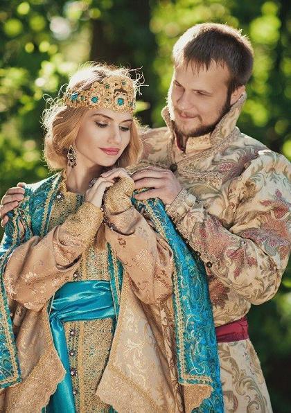 러시아 스타일의 결혼식 초대장