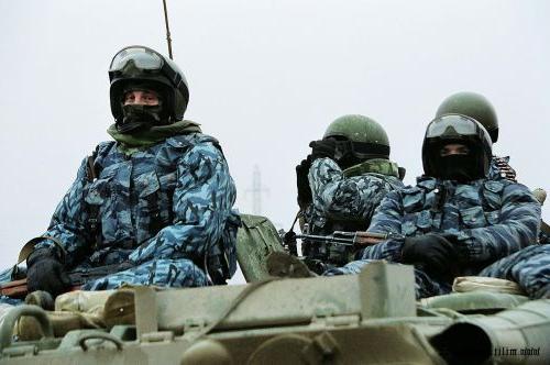 러시아에는 여러 종류의 군대가있다.
